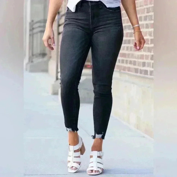 KanCan Janesville High Rise Ankle Skinny (590) - Picture 1 of 17